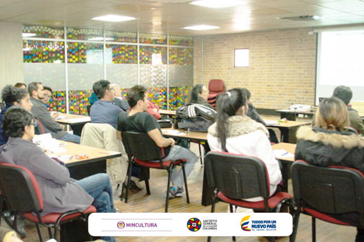 Capacitación sobre archivos fotográficos, fílmicos y audiovisuales en el AGN